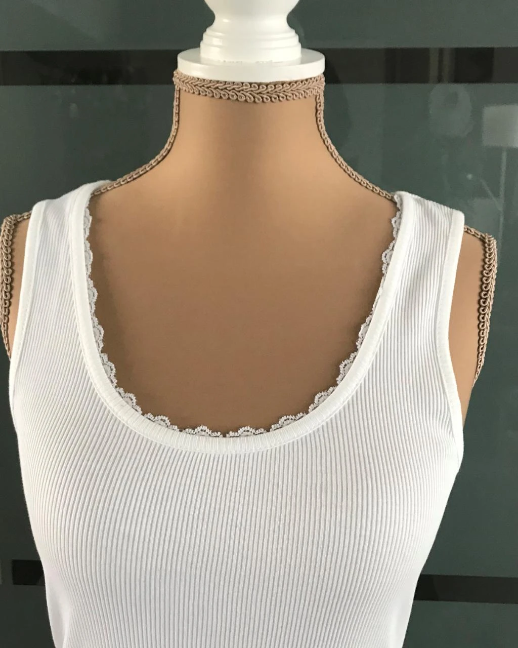 Street One M38 jolie blouse côtelée blanche avec finition en dentelle . – photo 5